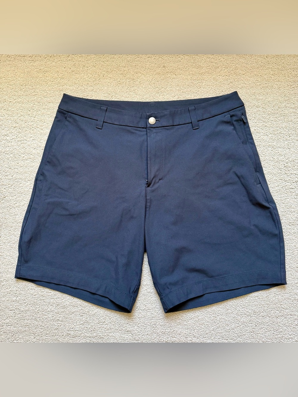 Lululemon Men's Black Flat-Front Shorts - 33 in Waist - 7 in length
